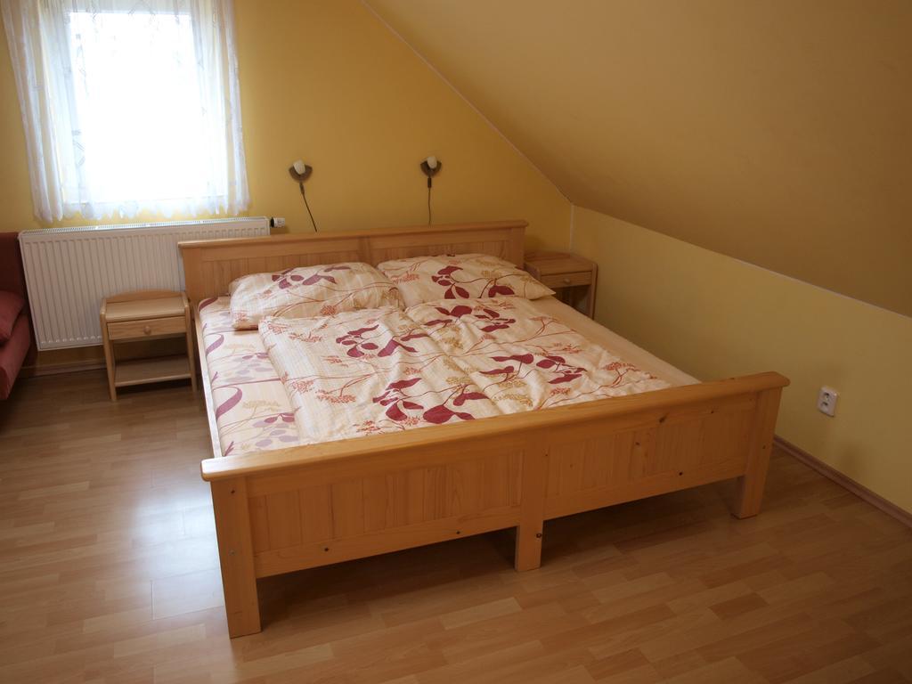 Kovářská Apartments Viktoria Klinovec מראה חיצוני תמונה