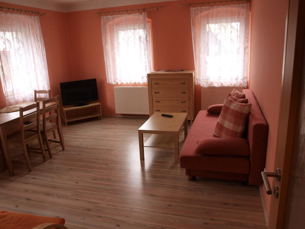 Kovářská Apartments Viktoria Klinovec מראה חיצוני תמונה